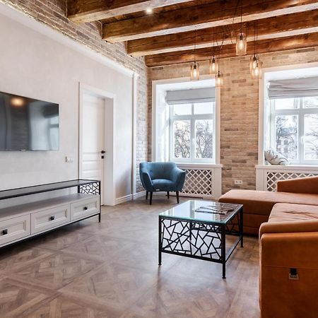 View On Rynok Square Apartments Lviv Ngoại thất bức ảnh