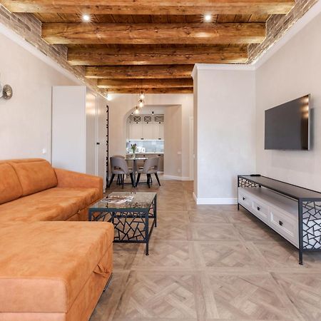 View On Rynok Square Apartments Lviv Ngoại thất bức ảnh