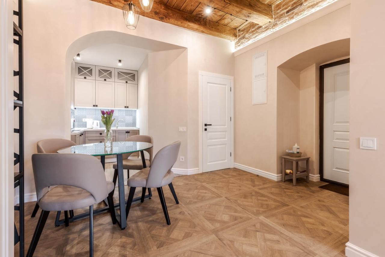 View On Rynok Square Apartments Lviv Ngoại thất bức ảnh