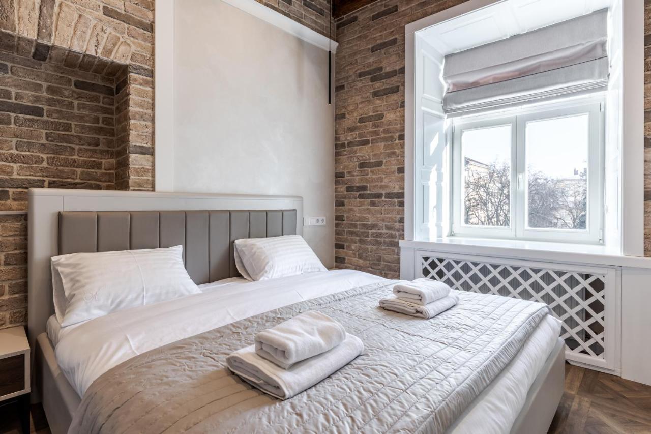 View On Rynok Square Apartments Lviv Ngoại thất bức ảnh