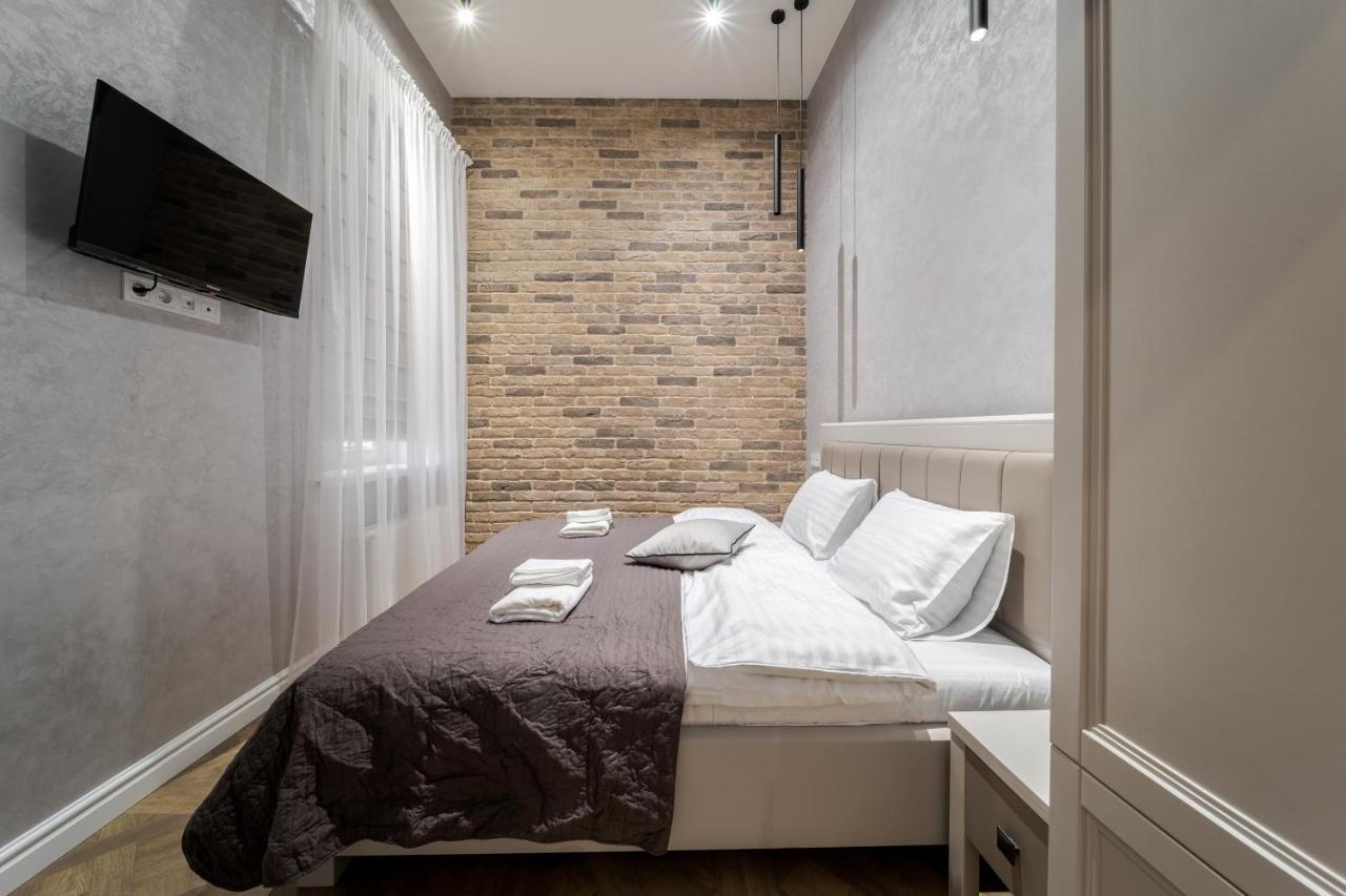 View On Rynok Square Apartments Lviv Ngoại thất bức ảnh