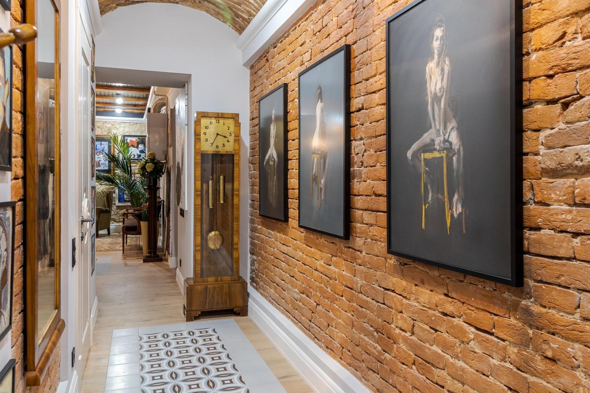View On Rynok Square Apartments Lviv Ngoại thất bức ảnh