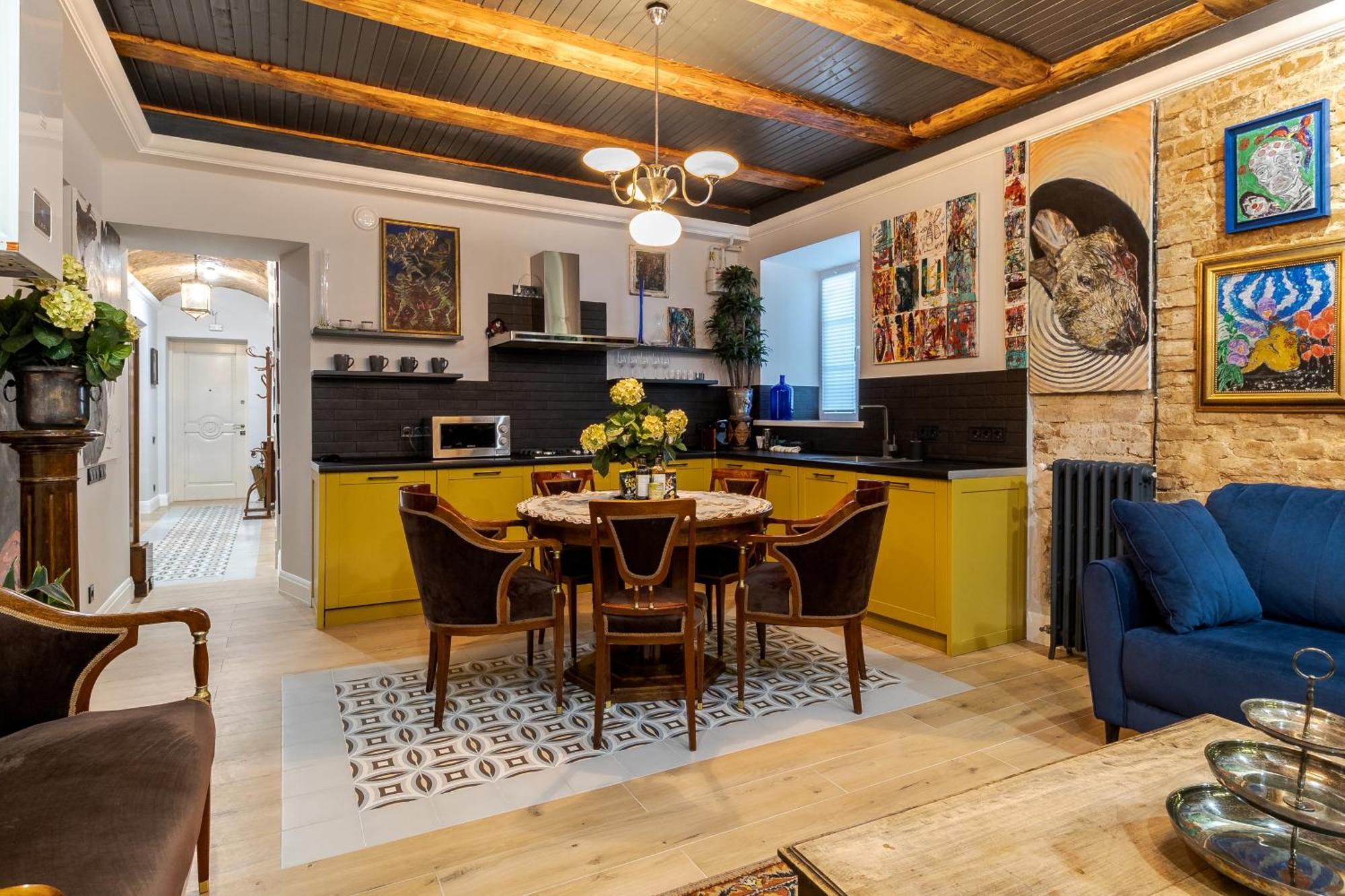 View On Rynok Square Apartments Lviv Ngoại thất bức ảnh